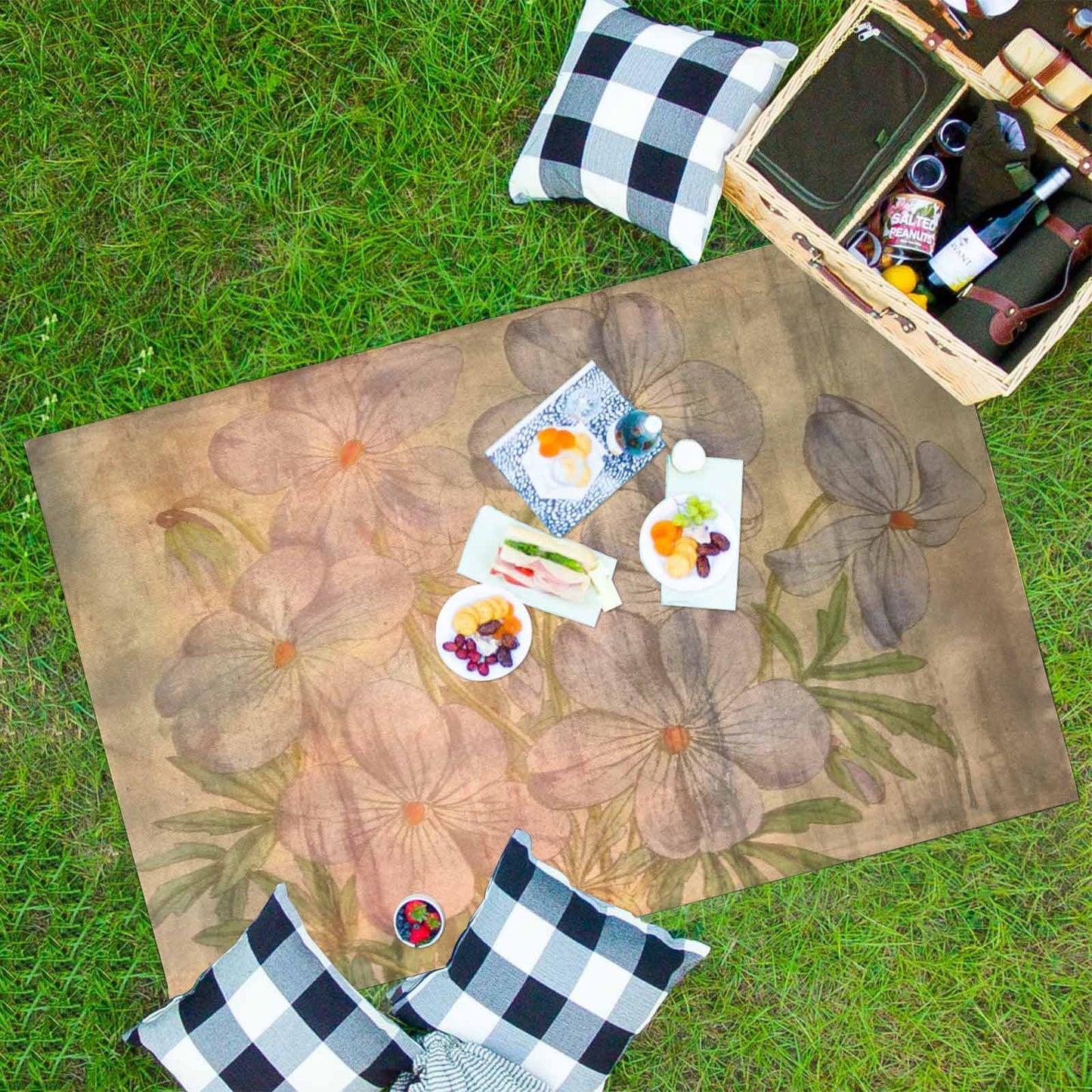 Vintage Floral waterproof picnic mat, 81 x 55in, Design 13xx