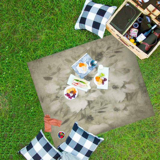 Vintage Floral waterproof picnic mat, 61 x 55in, Design 03x