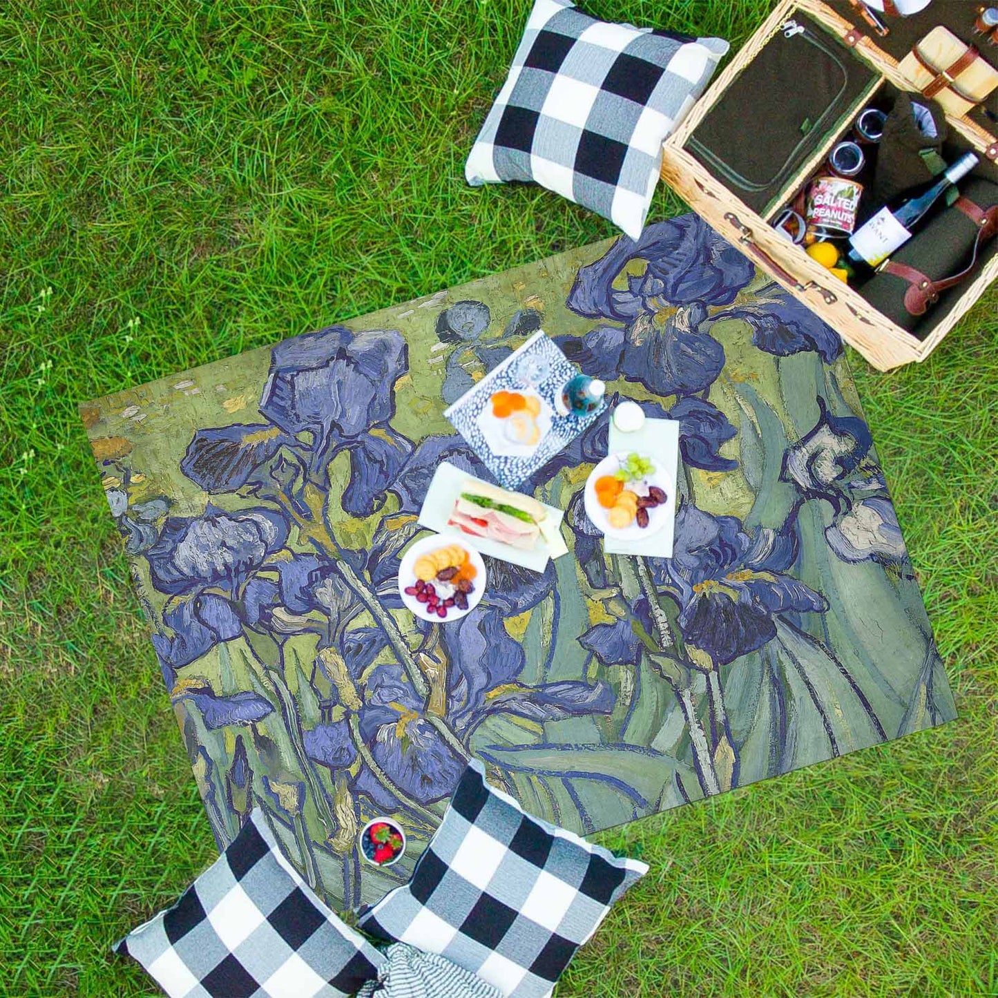 Vintage Floral waterproof picnic mat, 69 x 55in, Design 40