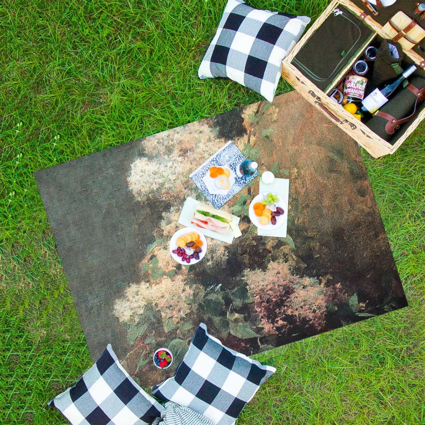 Vintage Floral waterproof picnic mat, 69 x 55in, Design 34