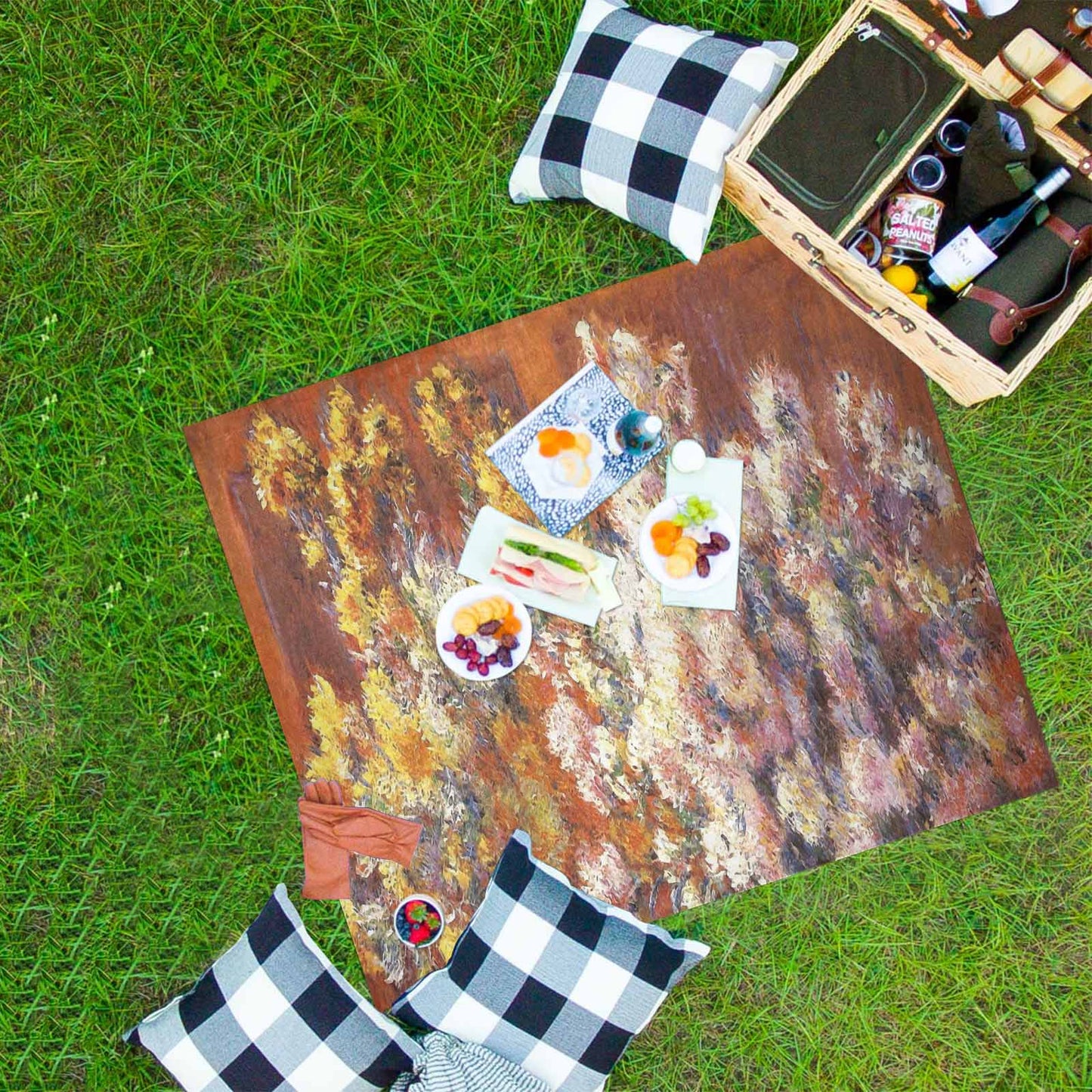 Vintage Floral waterproof picnic mat, 61 x 55in, Design 57