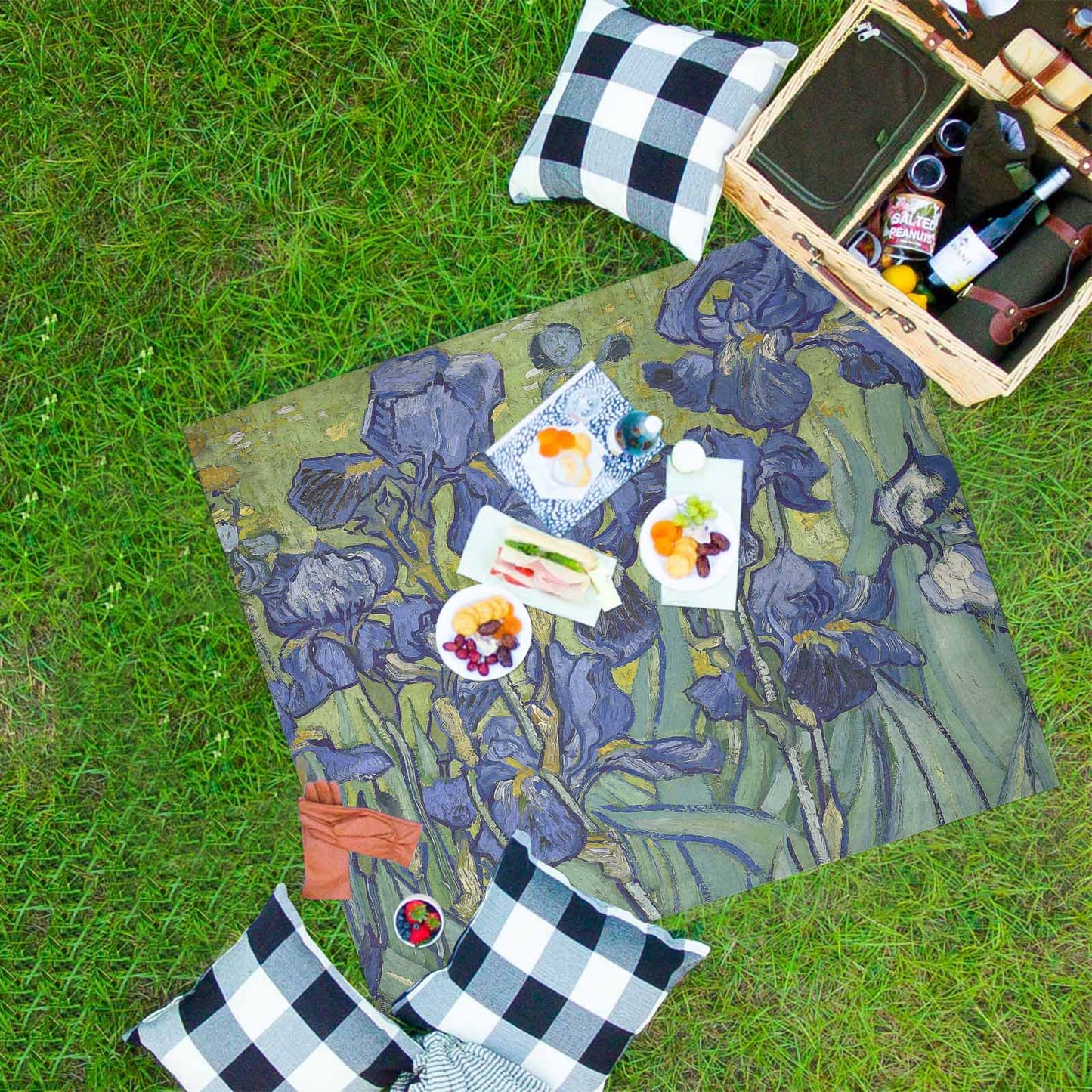 Vintage Floral waterproof picnic mat, 61 x 55in, Design 40