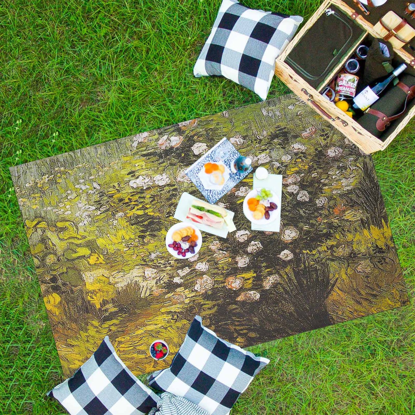 Vintage Floral waterproof picnic mat, 81 x 55in, Design 05