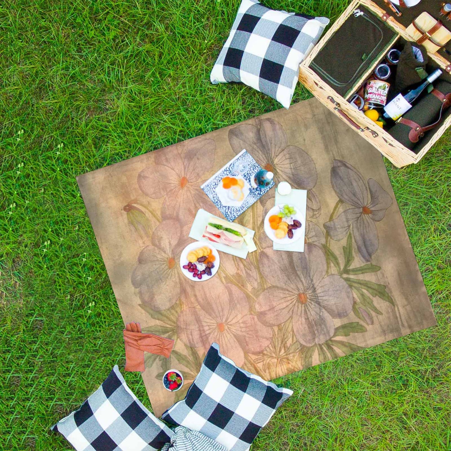 Vintage Floral waterproof picnic mat, 61 x 55in, Design 13xx